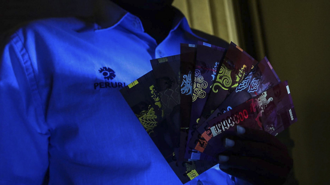 Peruri tunjukkan pengamanan pada uang rupiah