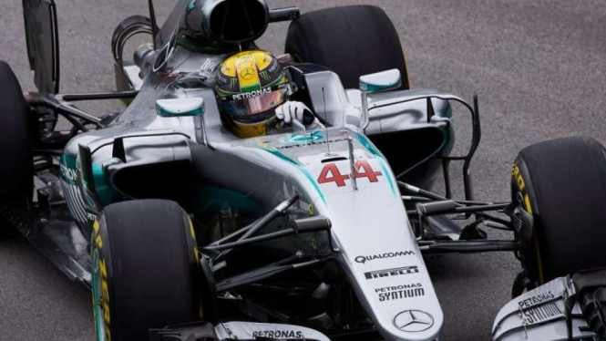 Pembalap Tim Mercedes, Lewis Hamilton