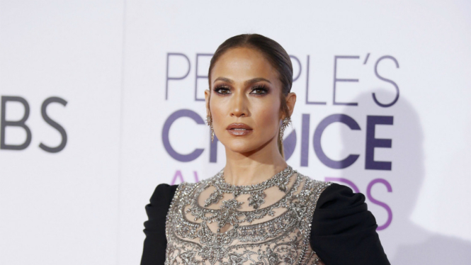 Jennifer Lopez.