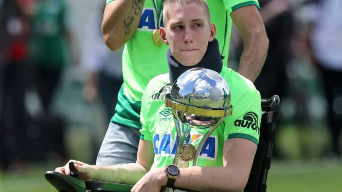 Kiper Chapecoense, Jacskon Follmann