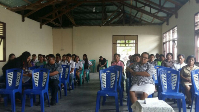 Sosialisasi KPU Sangihe di Pulau Marore yang berbatasan dengan Filipina. 