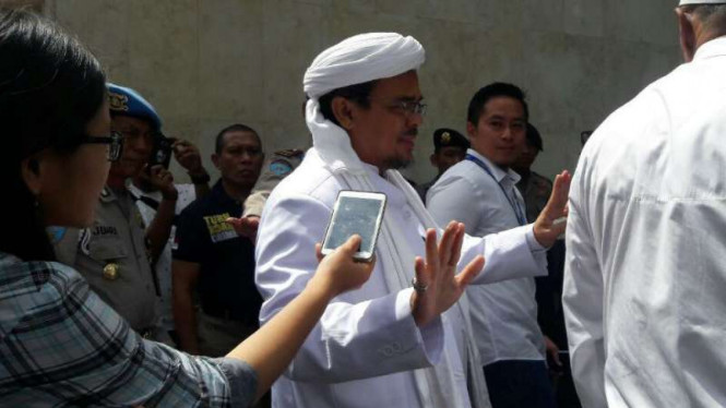 Tersangka penghina Pancasila, Rizieq Shihab.