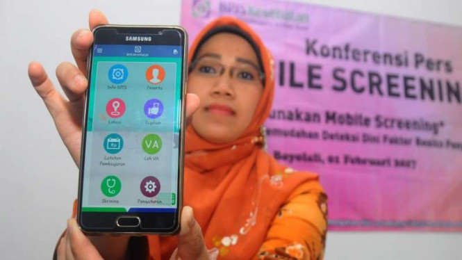 Fitur mobile screening tersedia pada aplikasi BPJS Kesehatan Mobile yang diunduh dari Google Playstore untuk pengguna ponsel berbasis android.