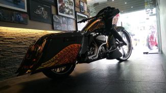 Modifikasi Harley Road Glide, Si Bongsor dari Jakarta