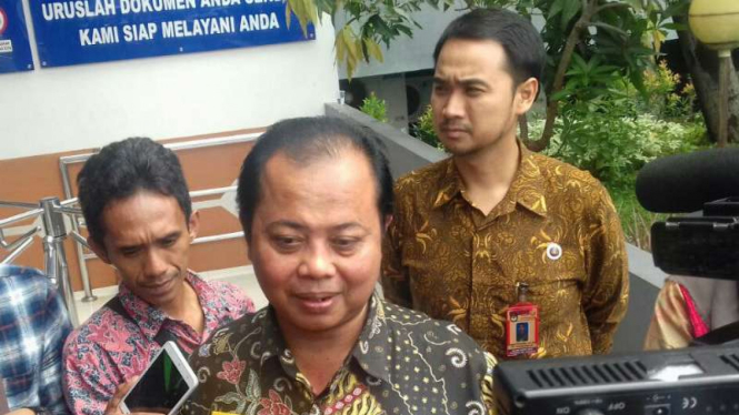 Ketua KPU DKI  2012-2017, Sumarno.