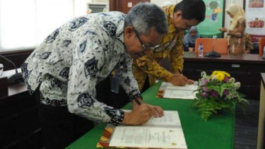 MoU pengembangan Bibit unggul nasional di Balitbang Kementerian Pertanian. 