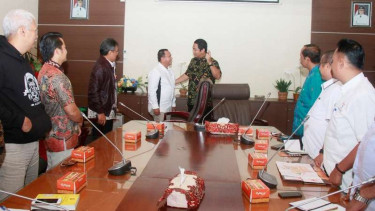 Rombongan Wali Kota Sawahlunto belajar pengelolaan wisata Kota Lama Semarang 