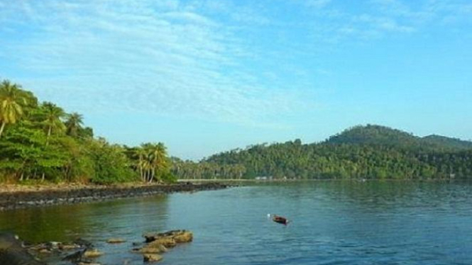 Pulau Lemukutan, Kalimantan Barat.