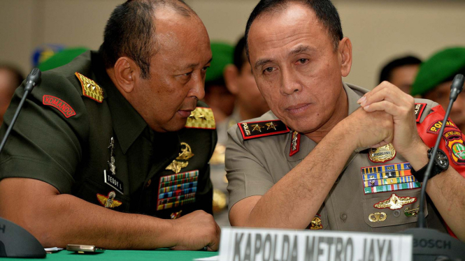 Kapolda Metro Jaya Irjen Pol M Iriawan (kanan) dan Pangdam Jaya Mayjen Teddy Lhaksmana.