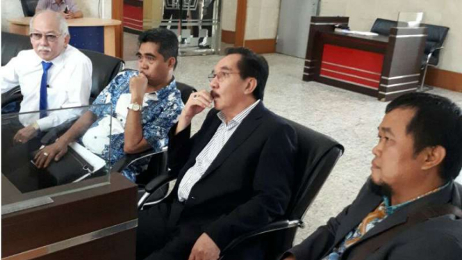 Antasari dan adik Nasruddin Zulkarnaen di Bareskrim Polri
