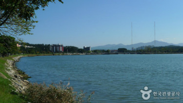 Gangneung Gyeongpo Beach