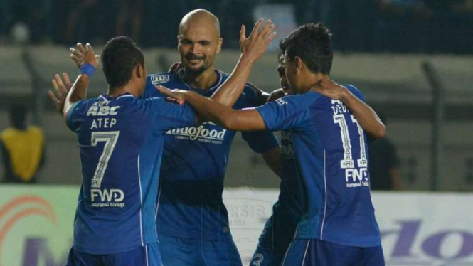 Persib jadi salah satu klub yang paling untung karena hak siar.