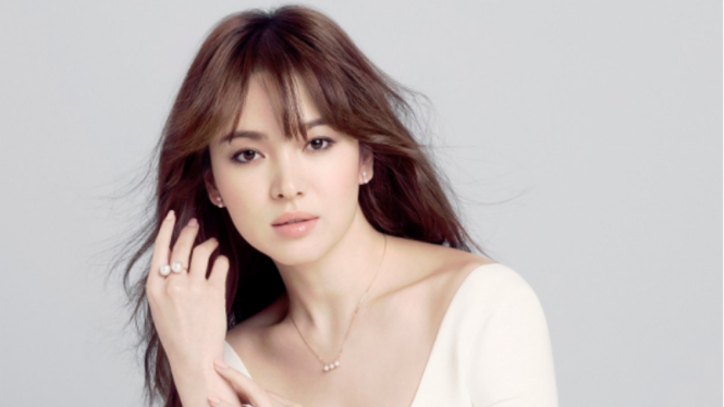 Song Hye Kyo.