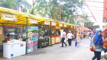 Festival Durian di Blok M Jakarta