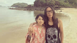 Komedian Aming dan Evelyn Pisah Ranjang?