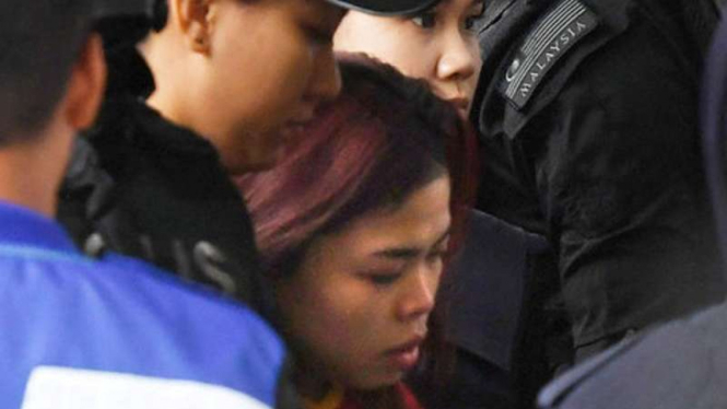 Siti Aisyah dalam pengawalan polisi Malaysia.