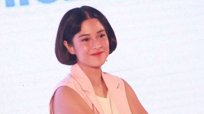 Dian Sastrowardoyo