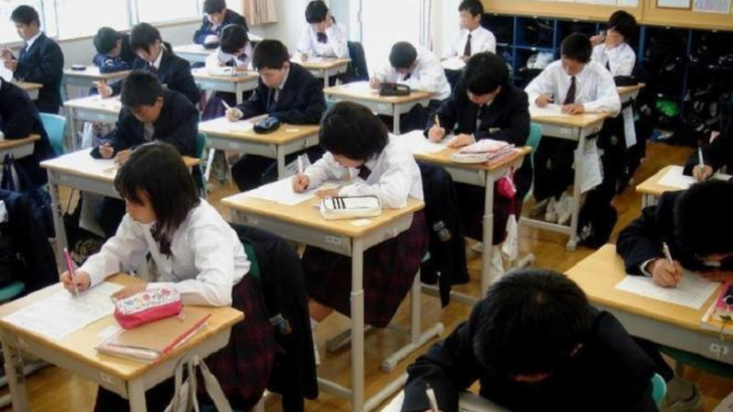 Sekolah di Jepang