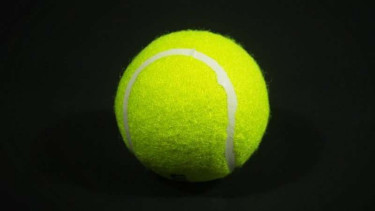 Bola tenis.