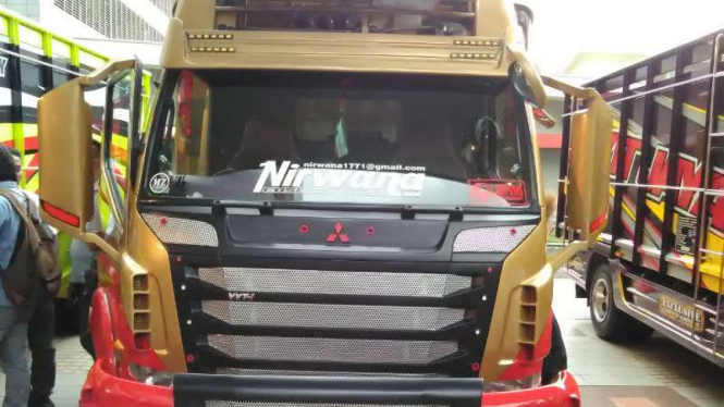 Modifikasi truk pengangkut semen