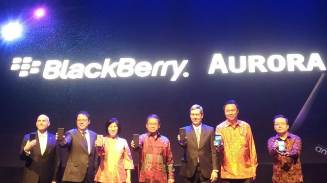 Peluncuran BlackBerry Aurora.