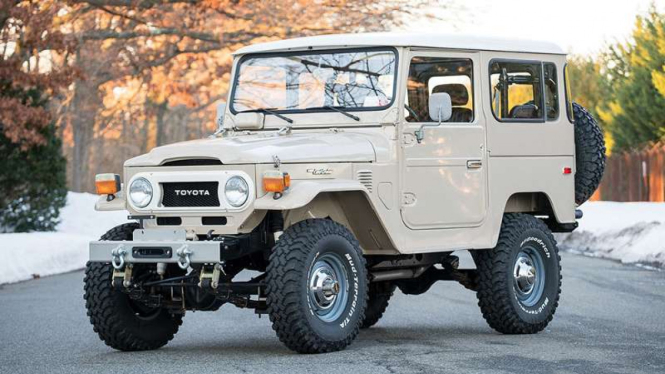 Toyota FJ40 (Hardtop)