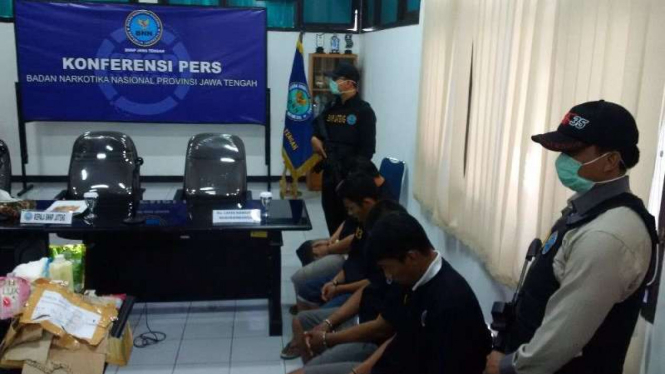 Razia di lapas Nusakambangan dilakukan BNNP Jawa Tengah, Selasa (14/3/2017).