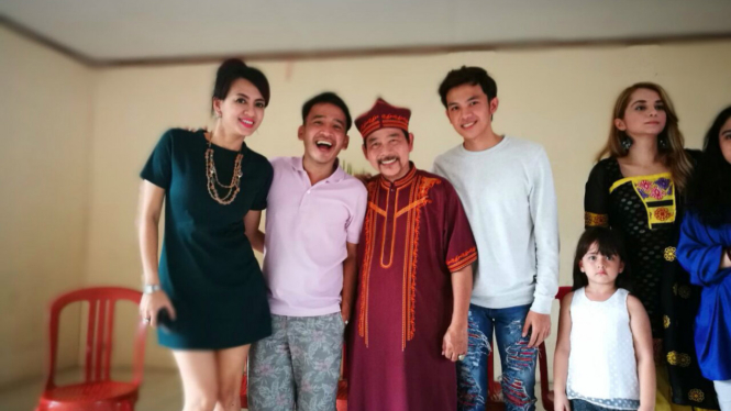 Para pemeran sinetron i-KTP
