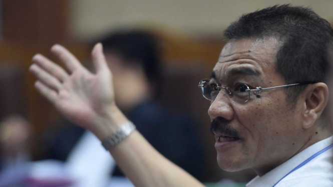 Mantan Mendagri Gamawan Fauzi saat bersaksi dalam sidang kasus E-KTP.
