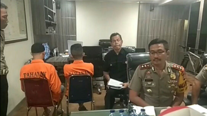 Wakapolres Metro Jakbar dan dua tahanan tengah klarifikasi