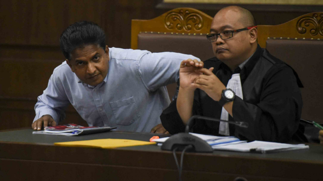 Sidang Kasus Suap Pajak - adik ipar presiden joko widodo jokowi