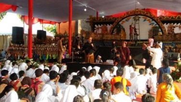 Kemenpar perkenalkan wayang pada generasi muda