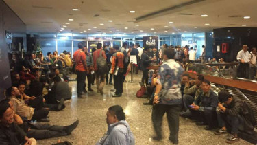 Peserta tax amnesty membeludak di kantor Ditjen Pajak, Jakarta