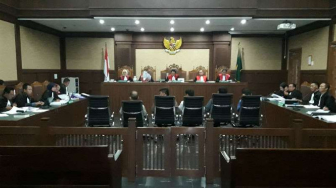 Sidang korupsi pengadaan alat kesehatan atau alkes di Dinas Kesehatan Banten.