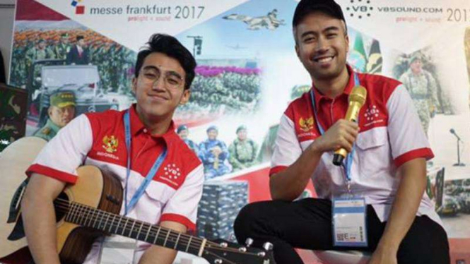 Vidi Aldiano dan Vadi Akrab di Frankfurt ,Jerman