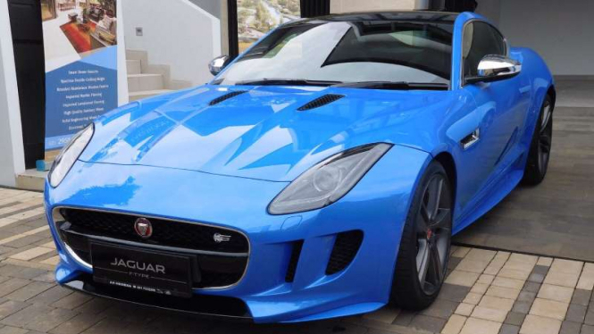 Jaguar F-Type British Design Edition. Ilustrasi