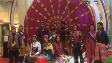 Koleksi Mel Ahyar First dan Happa