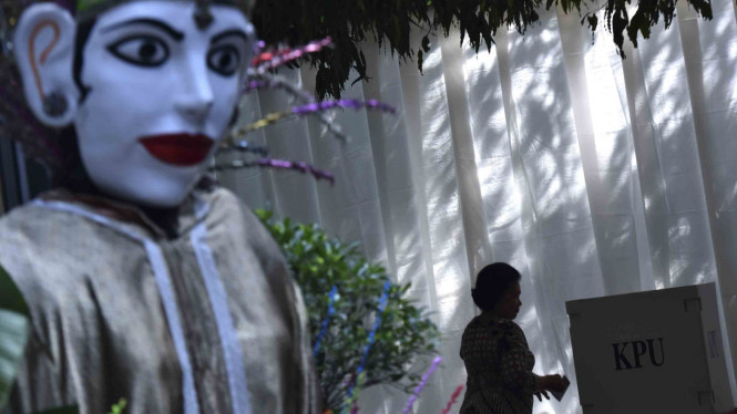 Warga DKI Jakarta Lakukan Pemungutan Suara Pilkada (foto ilustrasi)