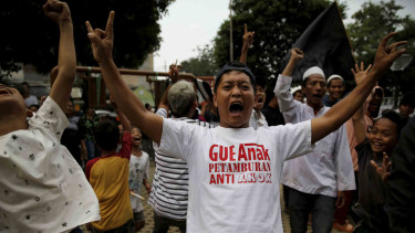 Euforia Kemenangan Hitung Cepat Anies-Sandi