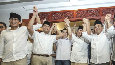 Anies-Sandi di kediamanan Prabowo Subianto.