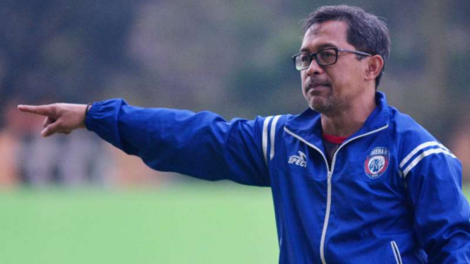 Aji Santoso.
