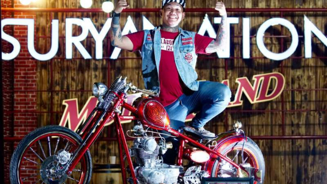 Juara kontes motor custom di Medan.