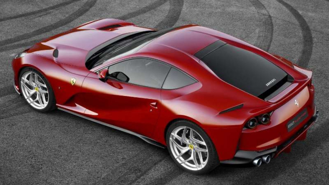 Ferrari 812 Superfast. 