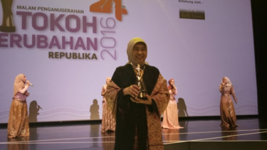 Nurhayati Subakat, owner kosmetik Wardah