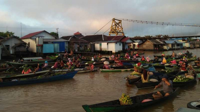 Pasar Apung Lok Baintan, Banjarmasin