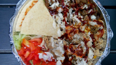 Menu di resto The Halal Guys 