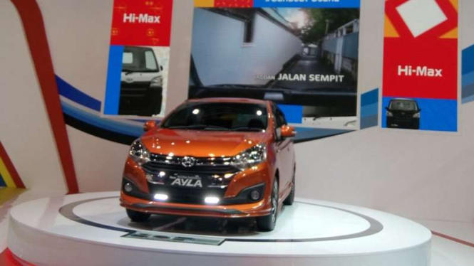 Daihatsu Ayla terbaru di ajang IIMS 2017.