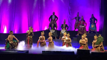 Pagelaran wayang orang Sriwedari di TMII, Jakarta