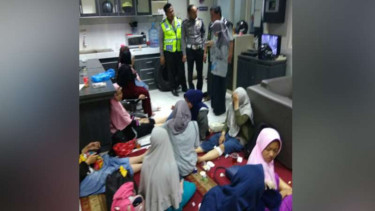 Para santri dari Boarding School Al Ittihad Cianjur yang menjadi korban kecelakaan lalu lintas di Tol Cipali, Rabu (3/5/2017)