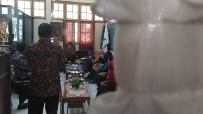 Wakil Wali Kota Malang, Sutiaji, mendatangi langsung SD Negeri III Lowokwaru, pada Kamis, 4 Mei 2017.